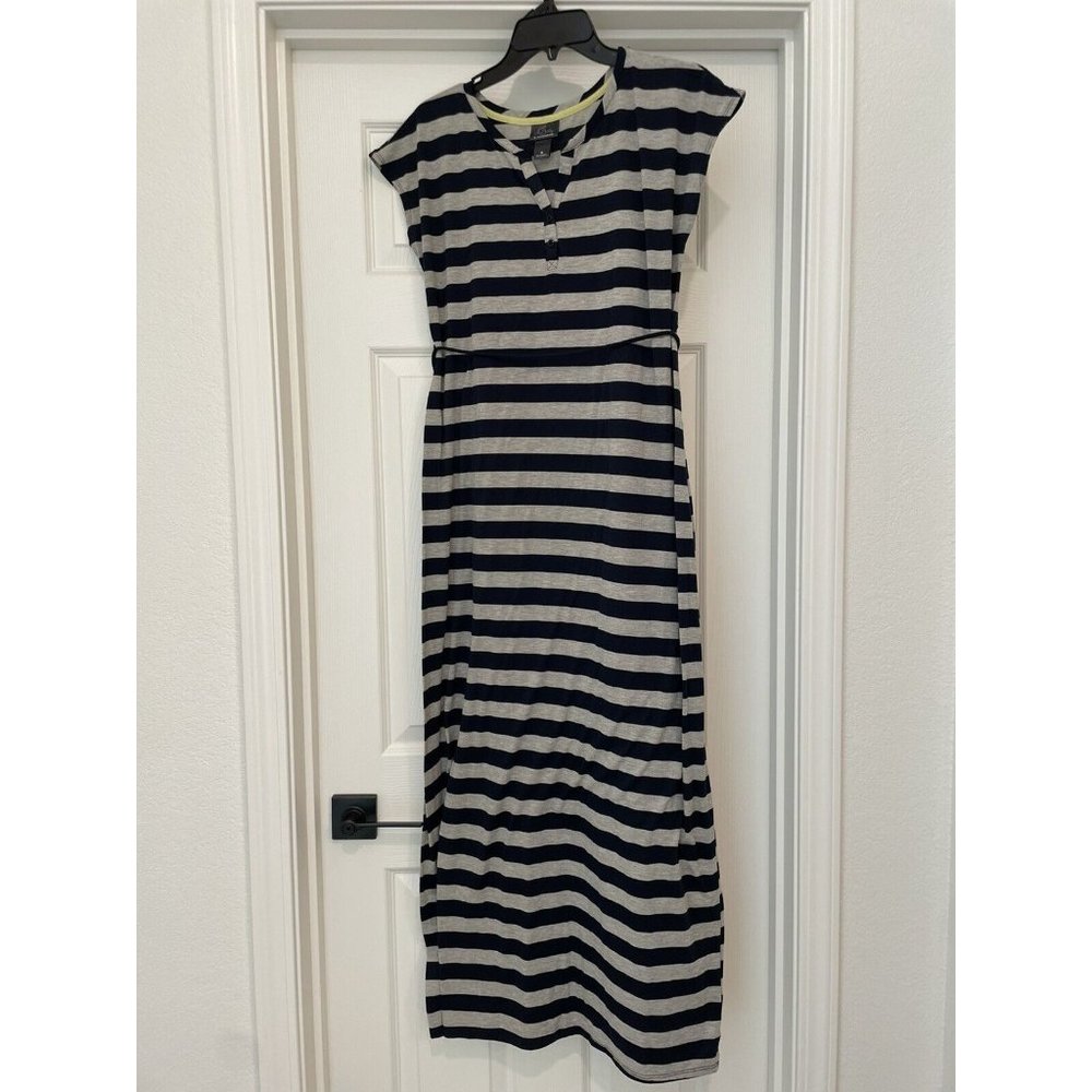 Oh Baby By Motherhood Size:Medium, Gray/Navy striped Dress - Pre-owned